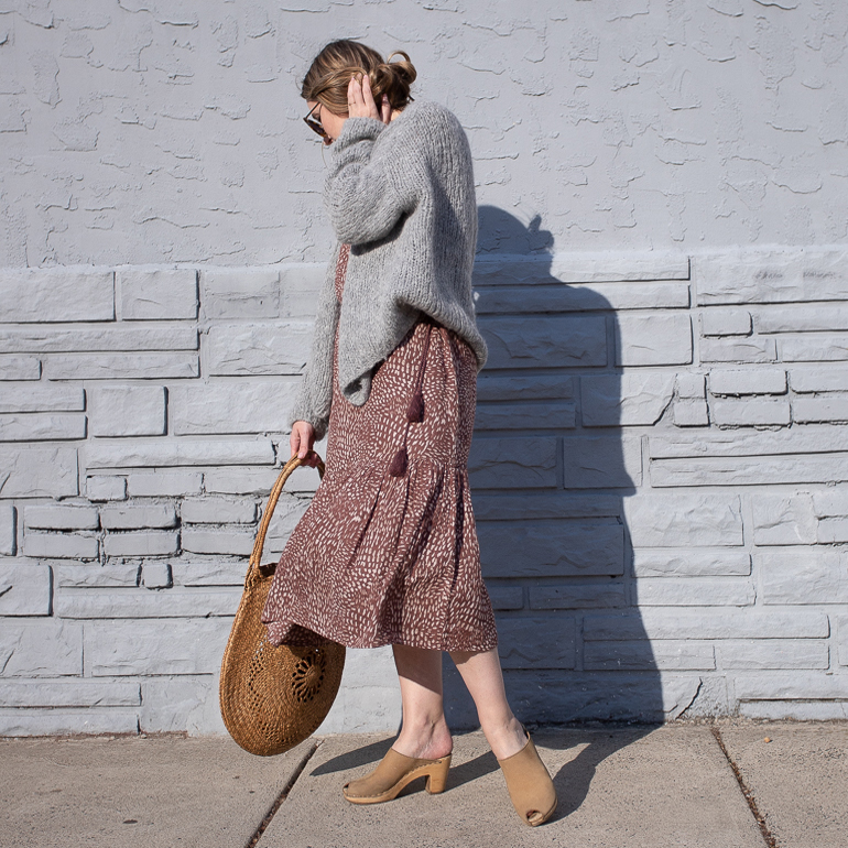 sven peep toe clogs